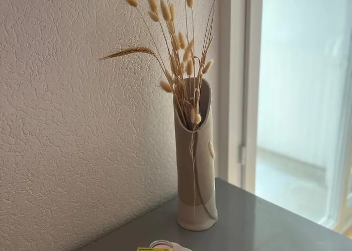 Calme & Lumineuse Avec Balcon Cauderan Δωμάτια σε οικογενειακή κατοικία Μπορντό